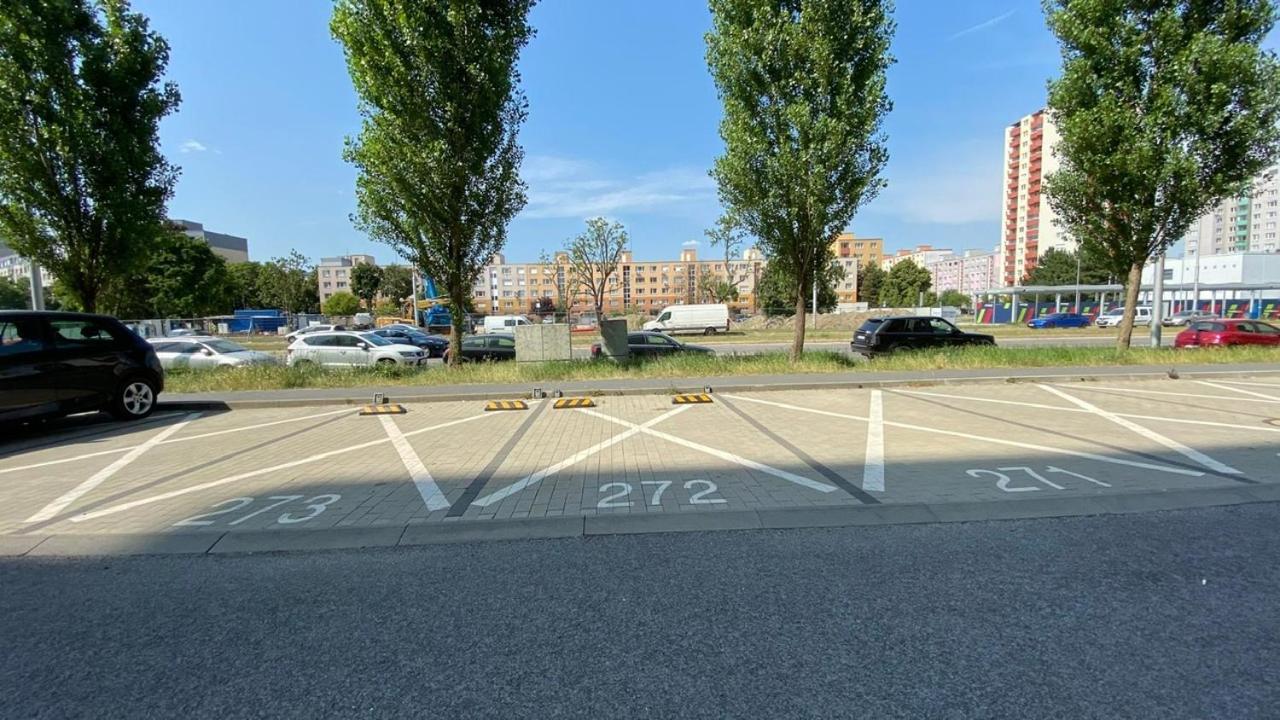 1 With Terrace, Slnecnice, 18b Братислава
